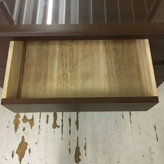  24930  ガラス天板ドレッサー　コンセント付　鏡台 角元産業   ◆大阪市内・東大阪市他 6,000円以上ご購入で無料配達いたします！◆ ※高槻・枚方方面◆西宮・尼崎方面◆生駒方面　それぞれ条件付き無料配送あり！            の画像