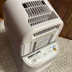 2020年製　アイリスオーヤマ　衣類乾燥機　1K-C500-Wの画像