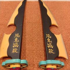 鬼滅の刃　日輪刀セットの画像