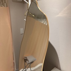 全身鏡の画像