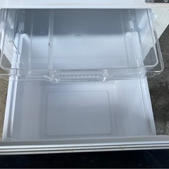 ハイセンス2ドア冷凍冷蔵庫　HR-D1301  130L   17年製の画像