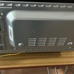 美品　2023年製 アイリスオーヤマ オーブンレンジ KMO-F1810-Bの画像