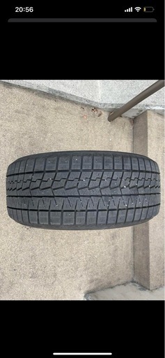 ヨコハマタイヤ　215/50R17 910/G70 スタッドレス