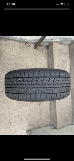 ヨコハマタイヤ　215/50R17 910/G70 スタッドレス