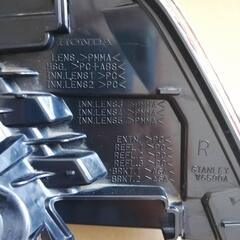 【訳あり】ホンダ　シビック　右テールライト　33500-T43-J01の画像