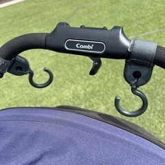 combi ベビーカーの画像