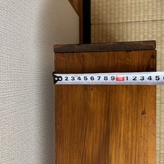 カップ、ソーサーディスプレイ棚の画像