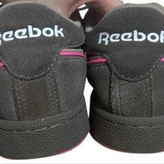 Reebok　スニーカー　の画像