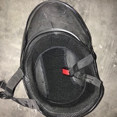 ヤールーヘルメットの画像
