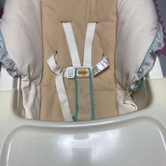 combiハイローチェアの画像