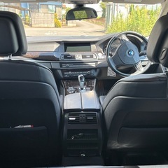 BMW 523iツーリングF11 ハイライン　車検有の画像