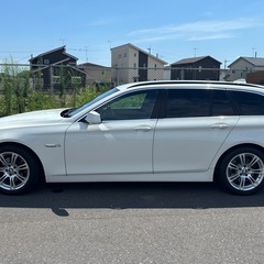 BMW 523iツーリングF11 ハイライン　車検有の画像