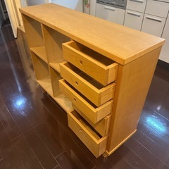 木製引き出し付きオープンラックの画像