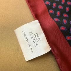 Silk Avenue 高級シルク ポケットチーフ（ペイズリー×フラワー柄）の画像