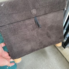 無料　ベンチ収納の画像