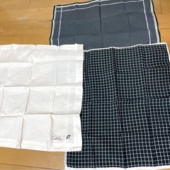 🔵無料🆓男性用　中古のハンカチ　３枚の画像