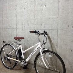 【超希少】ルイガノ LOUIS GARNEAU 電動アシスト自転車 LGS-TR 2E 420mm ホワイトの画像