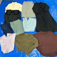 【まとめ売り】【激安】 40点 UNIQLO GU　ユニクロ レディースSサイズ 詰め合わせ40点の画像