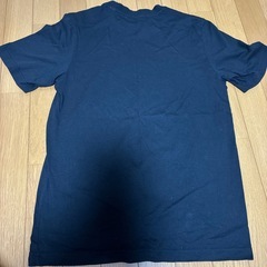 adidas、Tシャツの画像