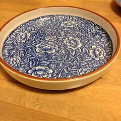 花柄丸皿　浅めと深めのセットの画像