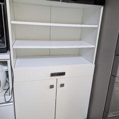 【先着順】食器棚　の画像
