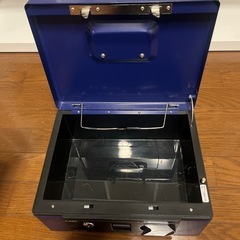 金庫［鍵はございません］の画像