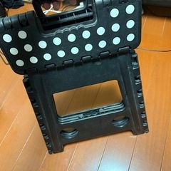 折りたたみ踏み台の画像
