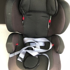チャイルドシート シートベルト付きの画像