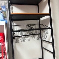 受け渡し予定者確定中、洗濯機の棚の画像