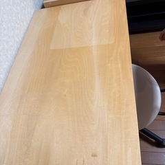 決まりました机　棚　椅子の画像