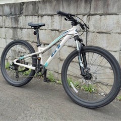 子供用 GT 24インチ マウンテンバイク GT Stomper Ace 24の画像