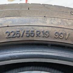 タイヤ　225/55R19の画像