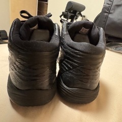 【美品】ASICS GELHOOP V14の画像