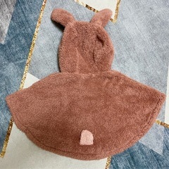 新品含む　うさぎ　ポンチョ　スタイ　靴下　セットの画像