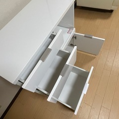 食器
の画像