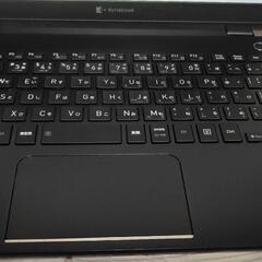 10世代　薄型13.3 ノート　パソコンの画像