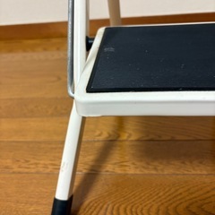 脚立の画像