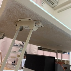 ガラステーブル 水色の画像