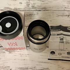 未使用品✨ユニクロ✨ステンレスボトル✨ノベルティの画像