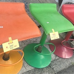 レトロな椅子の画像
