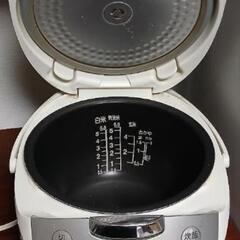東芝　TOSHIBA　IHジャー　炊飯器　5.5合炊きの画像