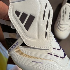 新品 サッカースパイク 24.5 お買い得の画像