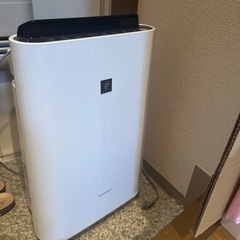 kc-s50-w シャープ加湿空気清浄機の画像