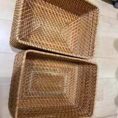無印 ラタンバスケット 中 まとめ売りの画像