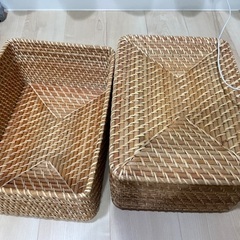 無印 ラタンバスケット 中 まとめ売りの画像