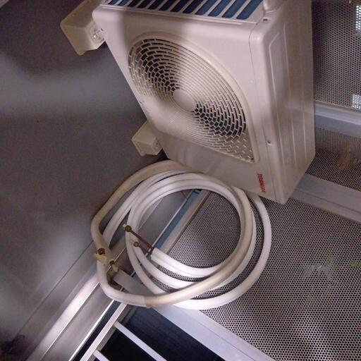 使用2,3ヶ月のみのエアコン(室内機＋室外機＋取扱説明書)
