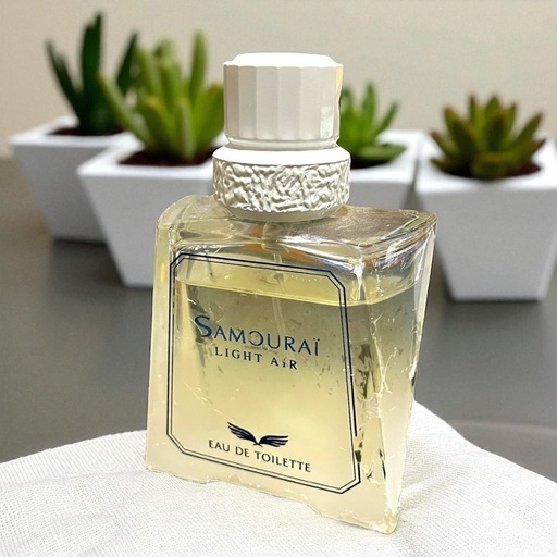 中古香水☆SAMURAI ライトエアー(50ml)※廃盤 入手困難☆超希少レア