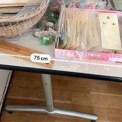 オフィス会議卓テーブルです。の画像
