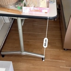 オフィス会議卓テーブルです。の画像