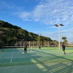 南城市でソフトテニスできる方募集しています。
